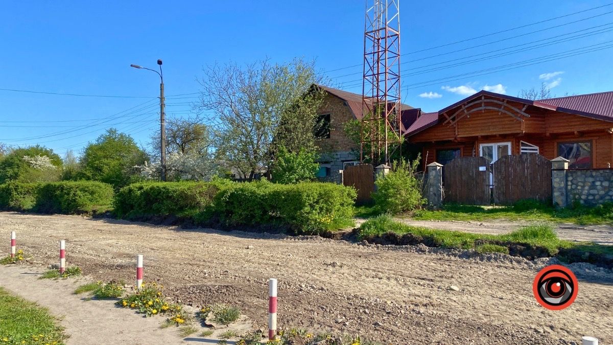 Дорога на автостанції у Коломиї дочекалася ремонту 2