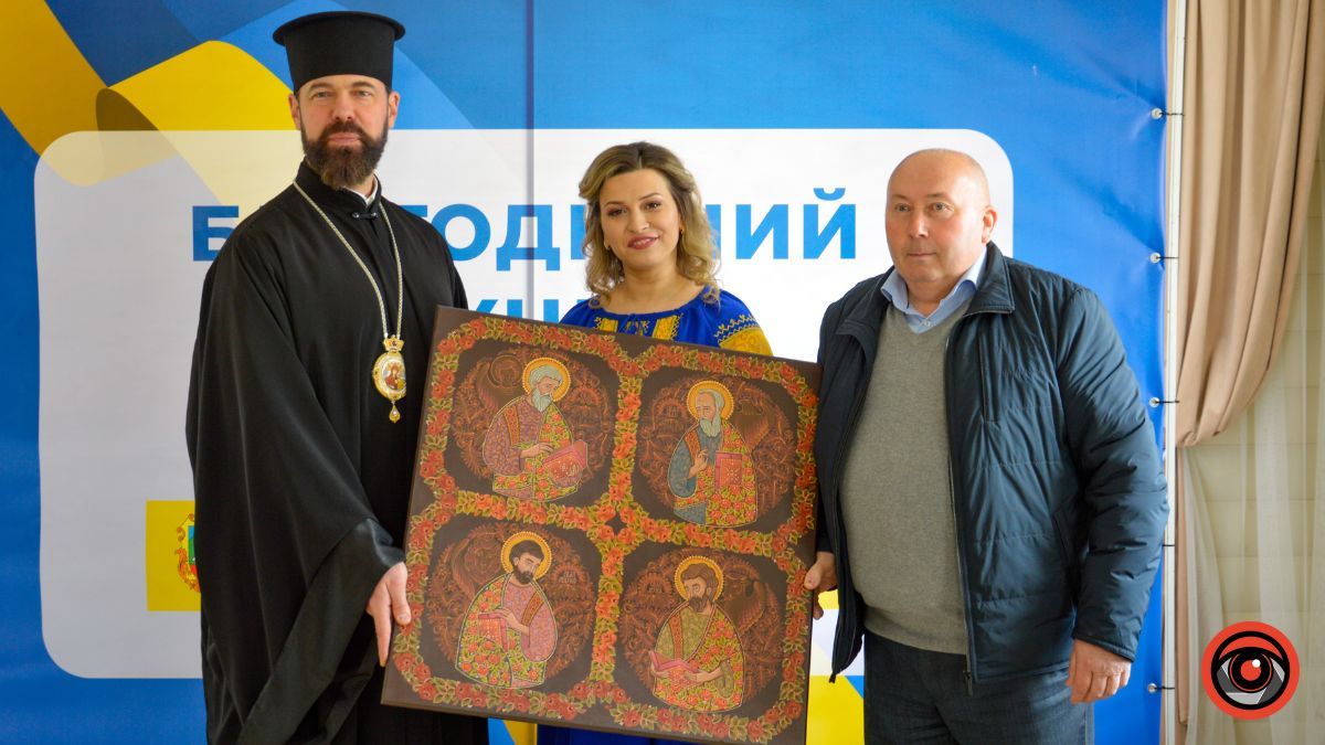 Більше 800 тисяч гривень зібрали для "Едельвейсів" на благодійному аукціоні у Косові 24