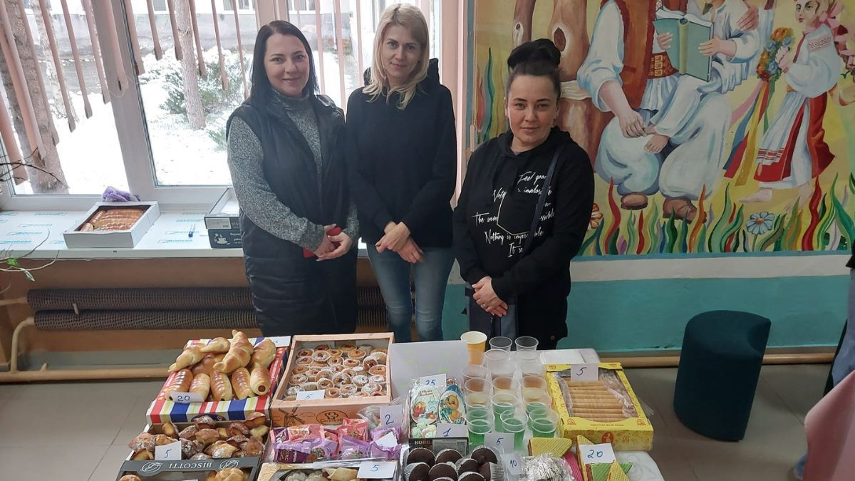 "Кладу до кошика я перемогу": у Коломиї відбувся благодійний ярмарок 3