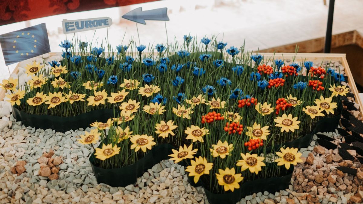 22 тис грн за композицію: діти з Рожнова долучилися до благодійного аукціону 2