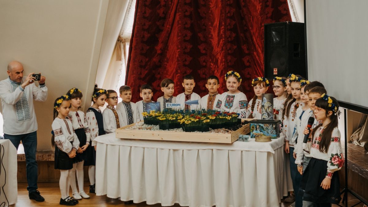 22 тис грн за композицію: діти з Рожнова долучилися до благодійного аукціону 3