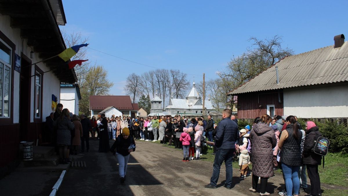 Загиблому Герою з Делятина відкрили меморіальну дошку 1