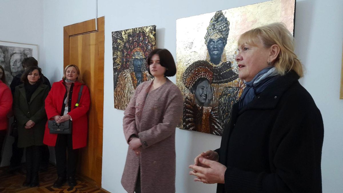 У Косові презентували персональну виставку Таїсії Гніздюк 2