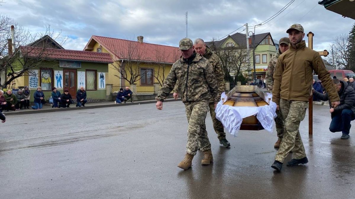 Городенківська громада зустріла Героя Володимира Лоюка 1