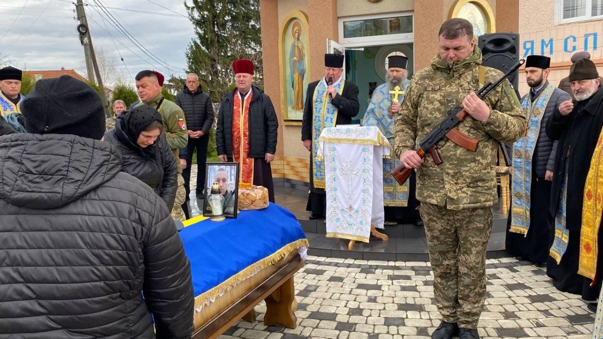 Городенківська громада зустріла Героя Володимира Лоюка 6