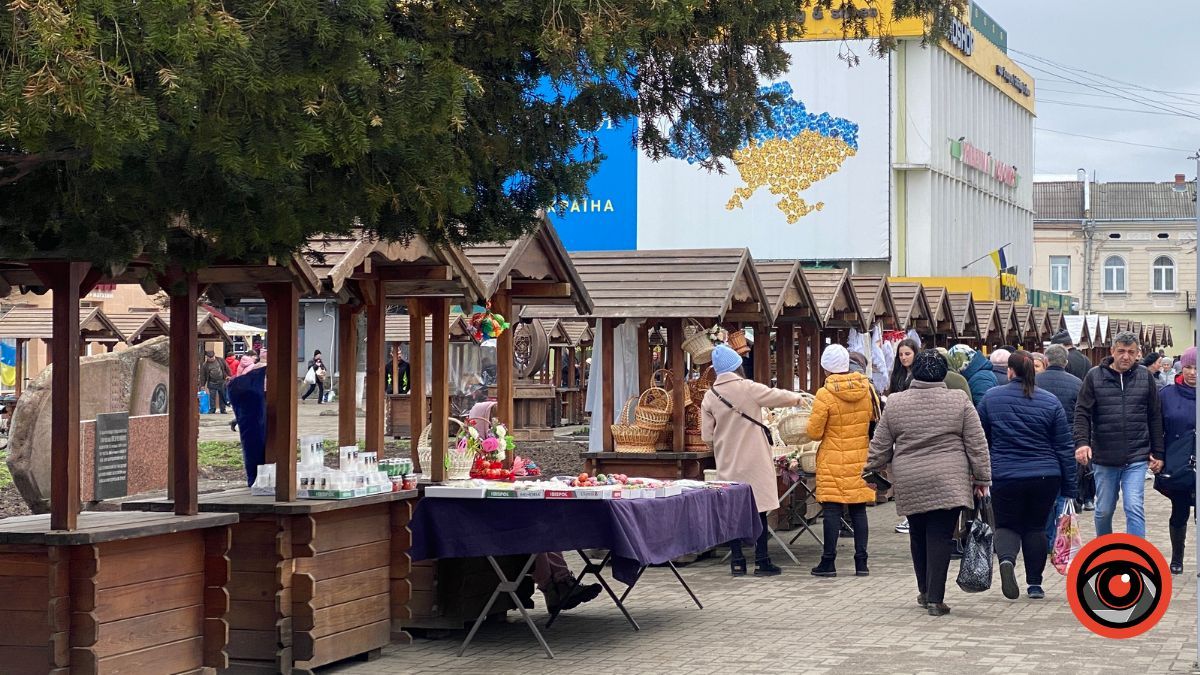 Кошти за оренду місць на великодньому ярмарку передали військовим