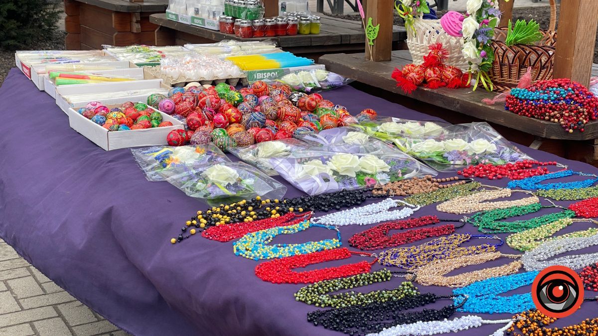 У Коломиї запрацював щорічний Великодній ярмарок 3