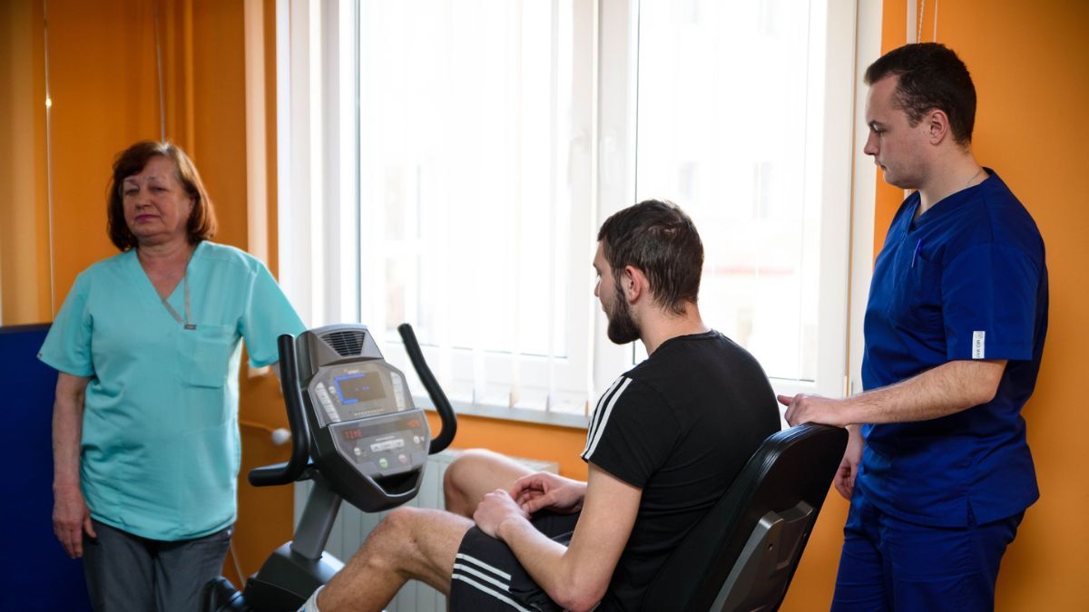 Вперше в Україні: у Івано-Франківську провели операцію з пересадки лицьового нерва 4