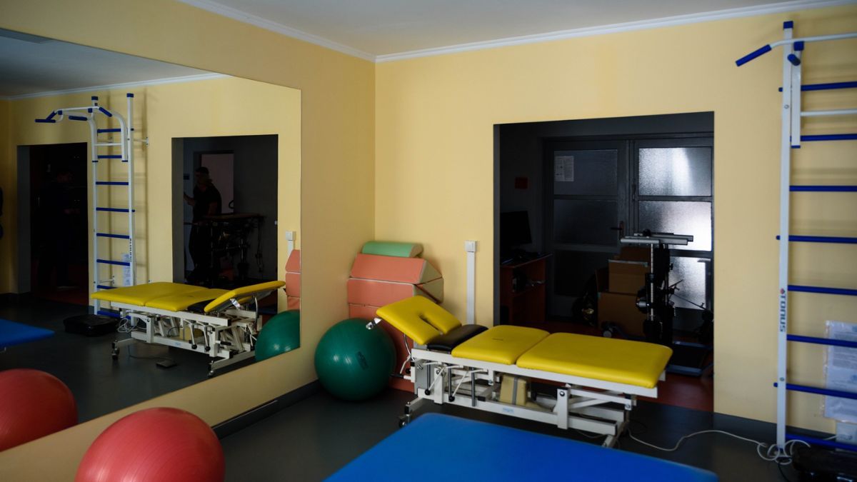 Вперше в Україні: у Івано-Франківську провели операцію з пересадки лицьового нерва 1