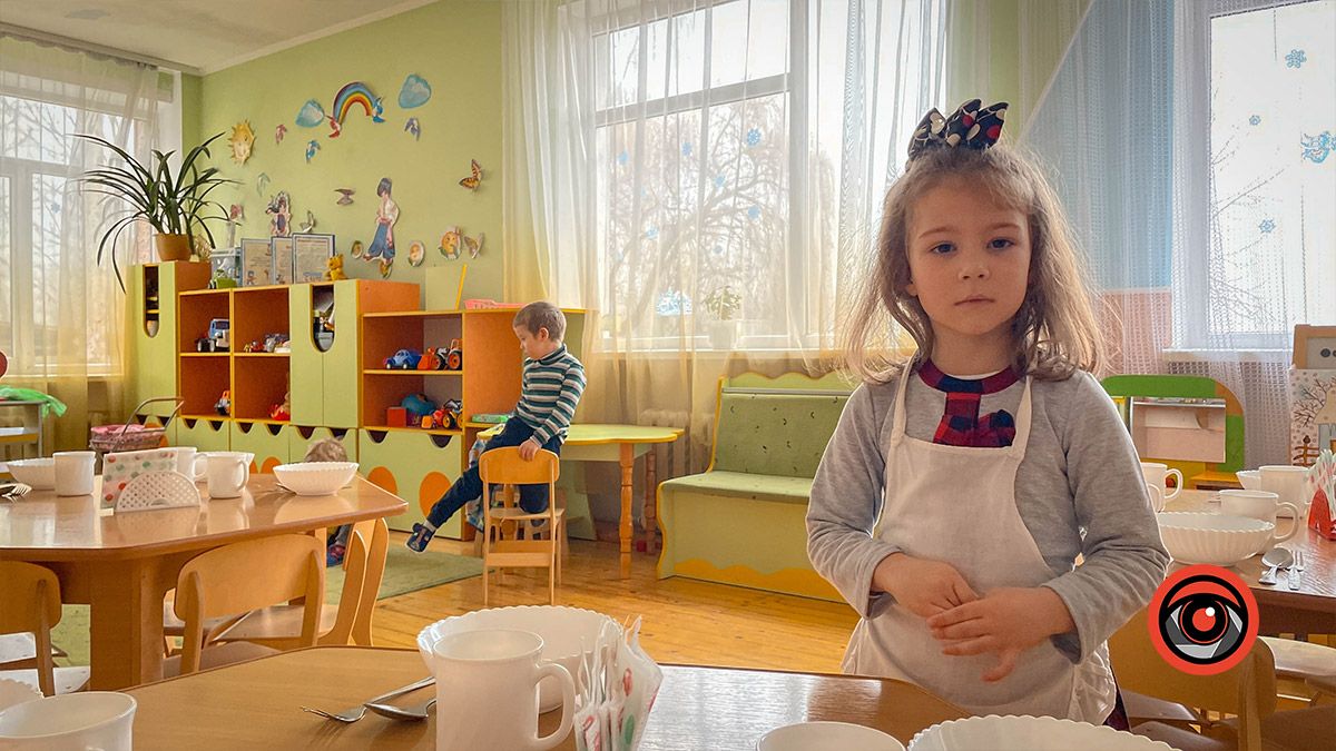 Хто має право на безкоштовне харчування у школах і садках: роз'яснення освітнього омбудсмена