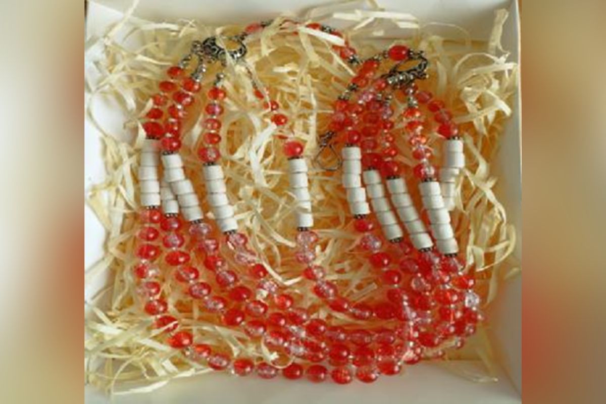 У РВА презентували лоти, які будуть на благодійному аукціоні 24