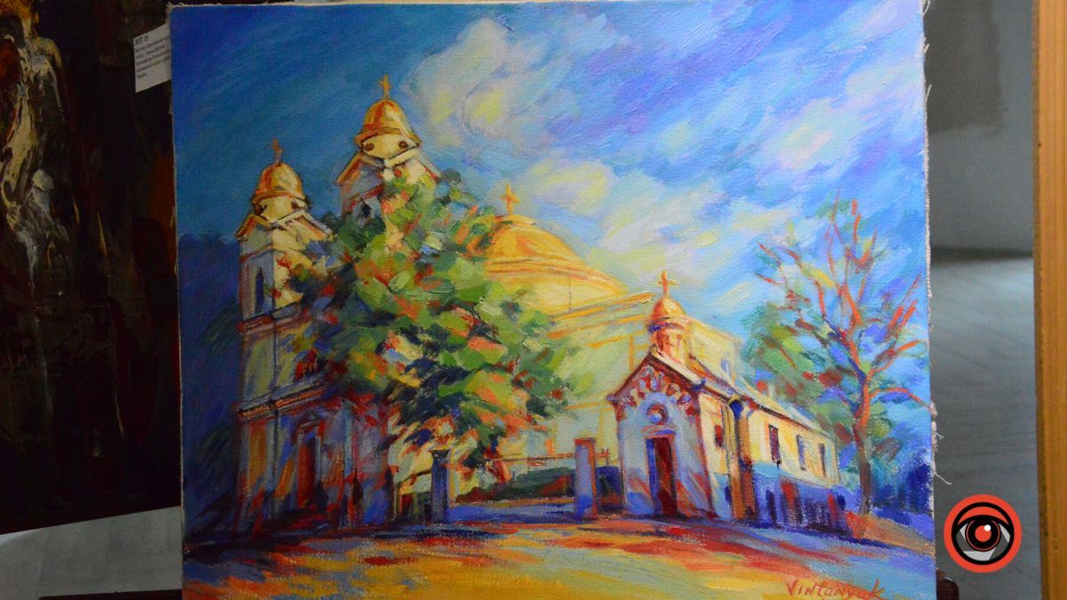 Більше 1 мільйона гривень зібрали для ЗСУ на благодійному аукціоні в Коломиї 7