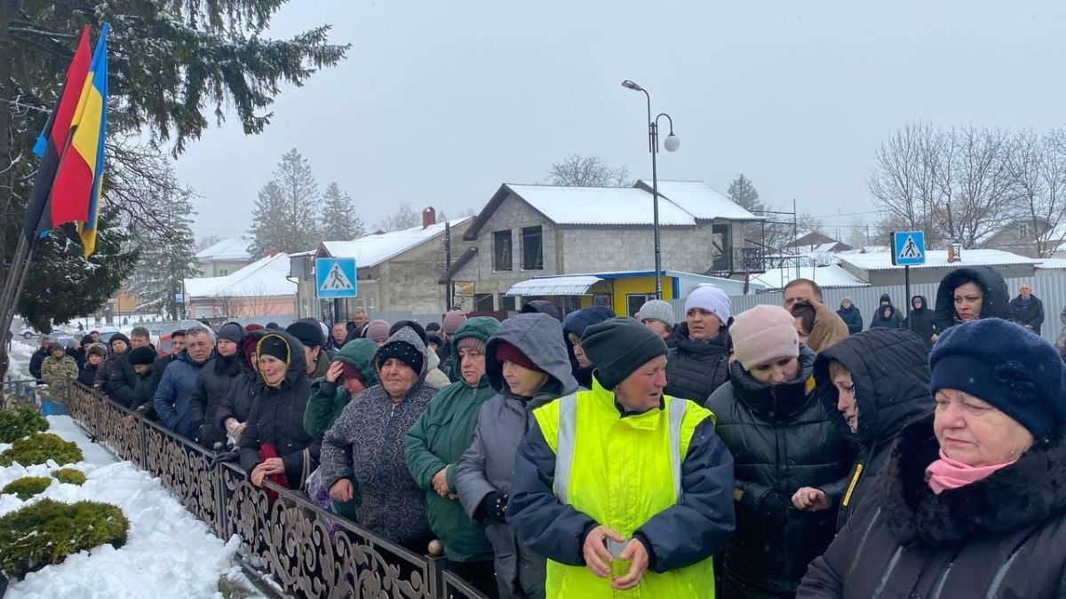 Городенківська громада віддала шану Герою Івану Морощуку 2