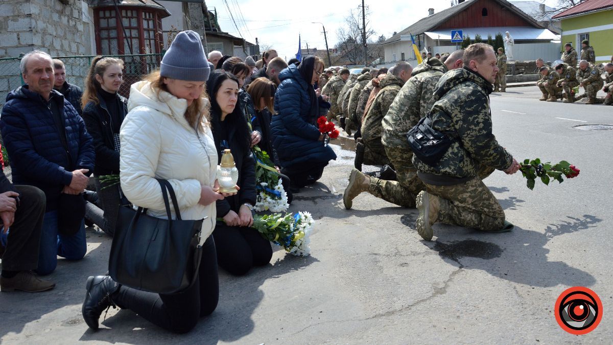 Коломия попрощалася з Героями Василем Ткачуком та Олександром Ніньовським 4