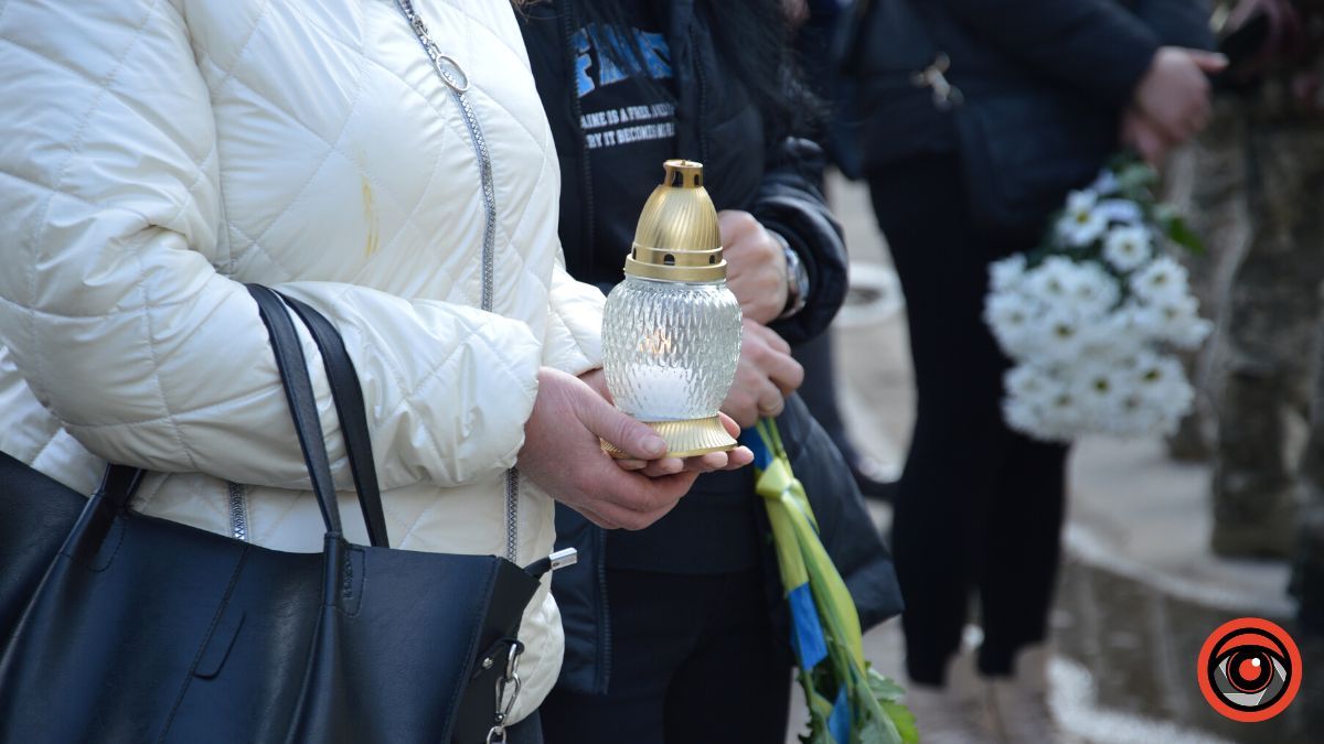 Коломия попрощалася з Героями Василем Ткачуком та Олександром Ніньовським 20