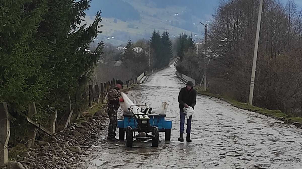 На Верховинщині провели толоку перед Великоднем 1