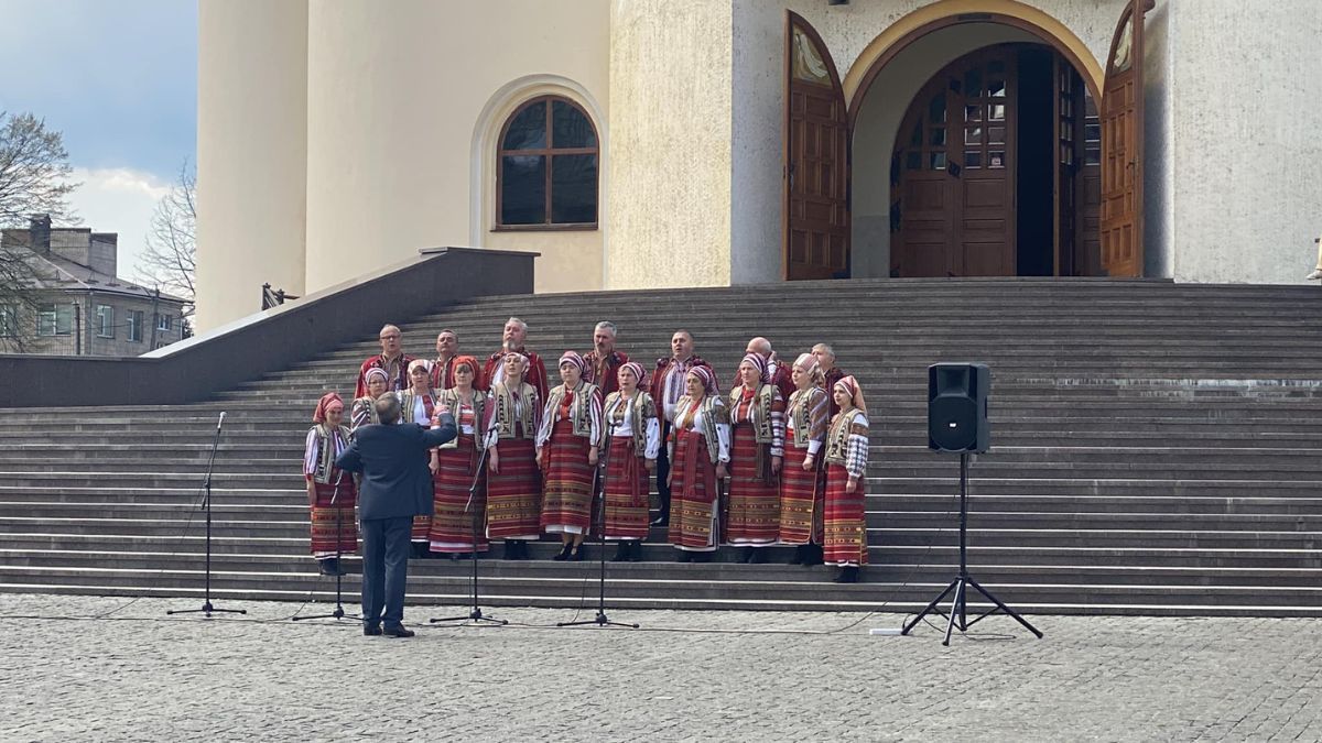 Колективи з Нижнього Вербіжа здобули 1 місце на фестивалі "Писанка 2023" 3