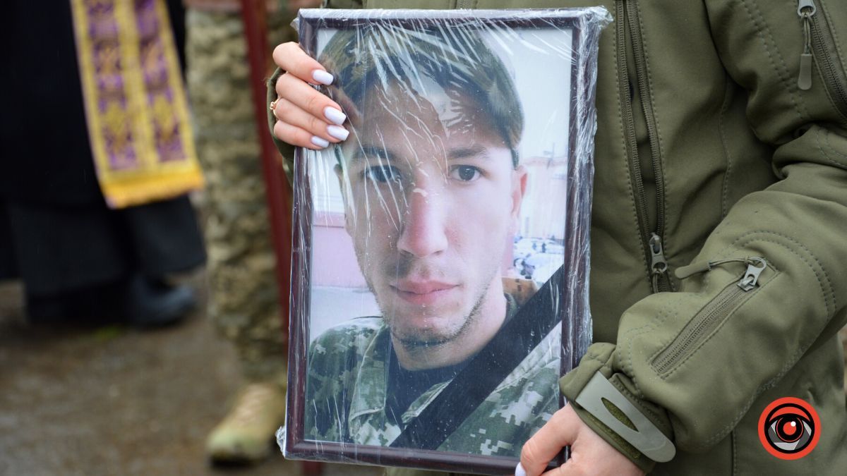 Верхній Вербіж провів в останню дорогу Героя Михайла Гаврилюка 4