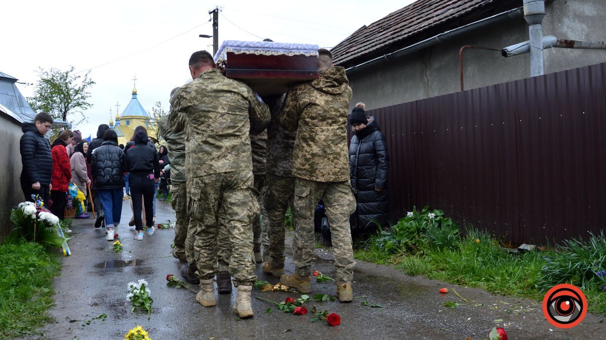 Верхній Вербіж провів в останню дорогу Героя Михайла Гаврилюка 7