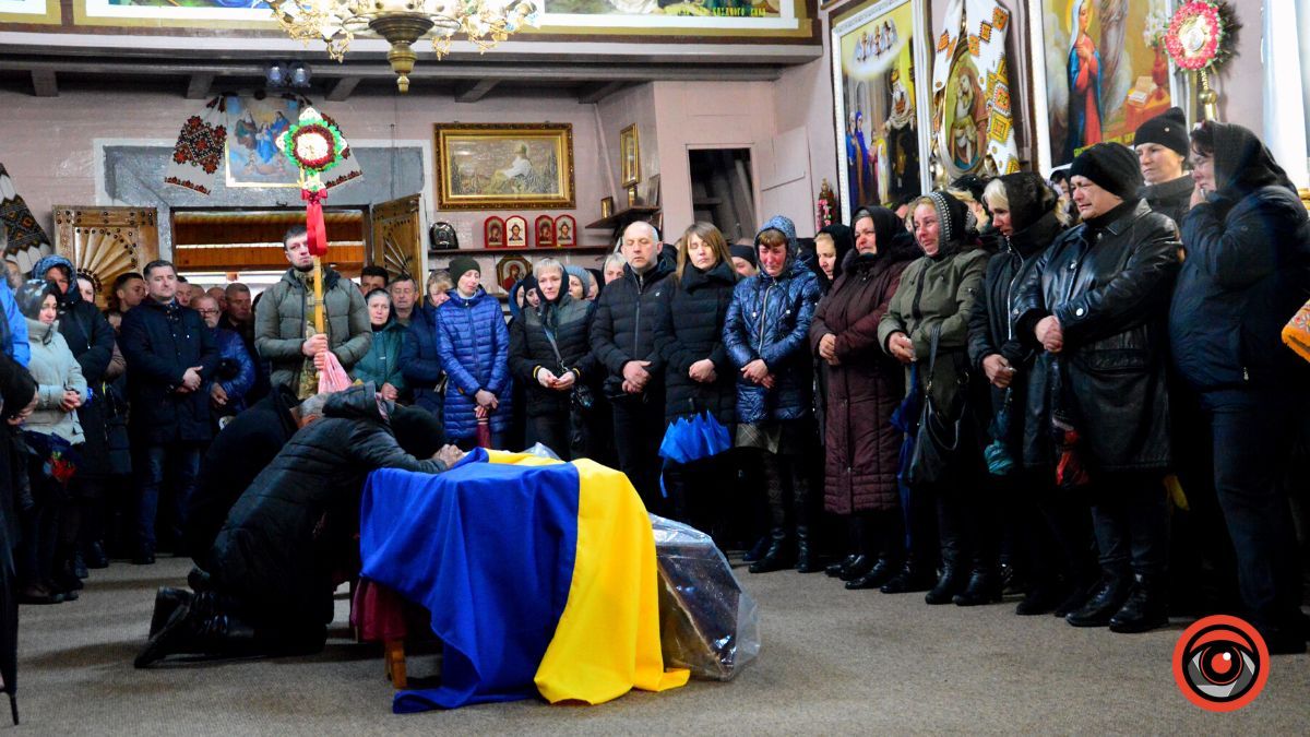 Верхній Вербіж провів в останню дорогу Героя Михайла Гаврилюка 13