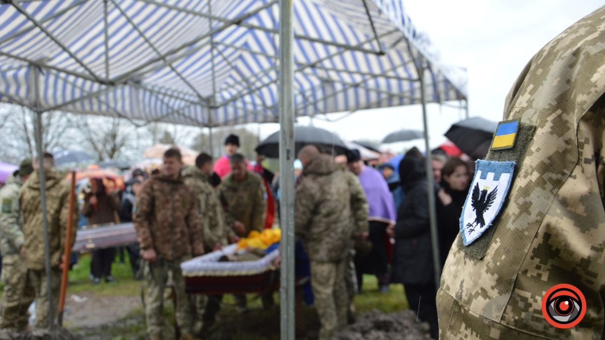 Верхній Вербіж провів в останню дорогу Героя Михайла Гаврилюка 19