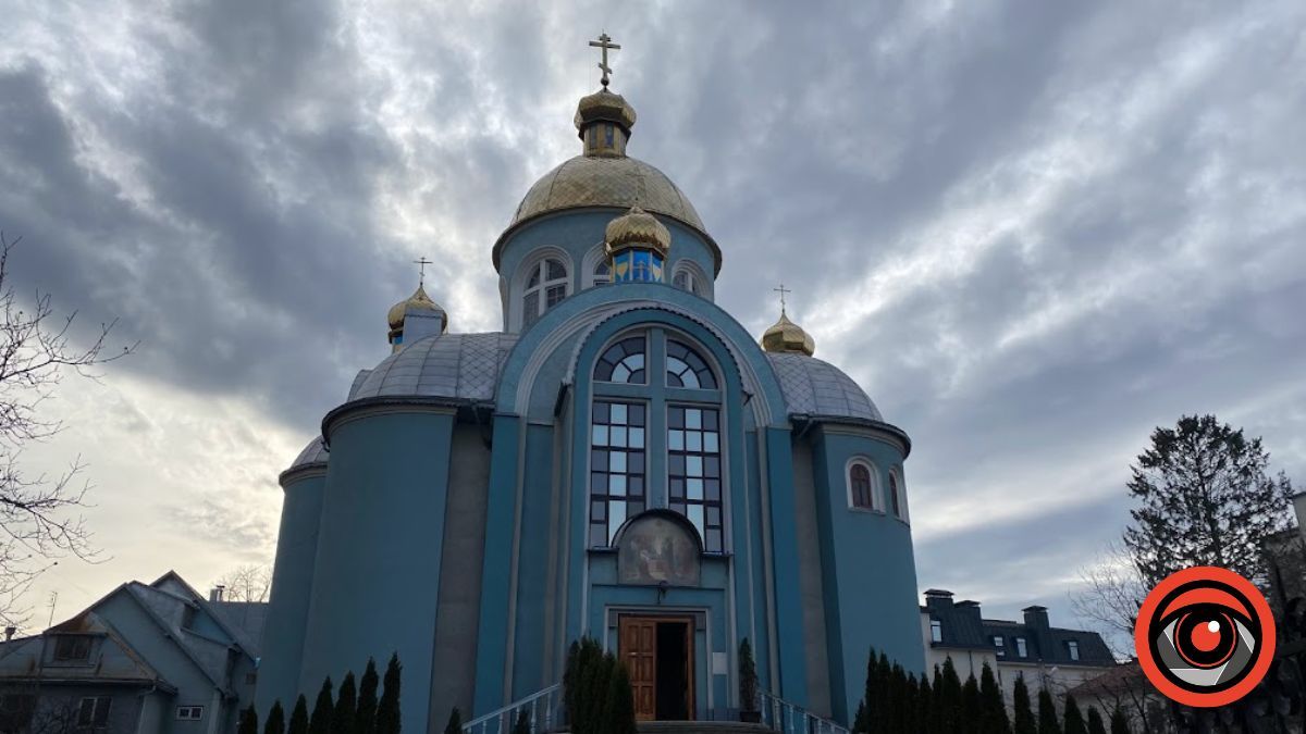 Розклад Богослужінь в Коломиї на Великдень 6