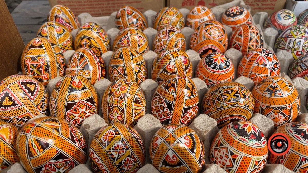 Скільки у Коломиї коштують кошики та прикраси до них? 14