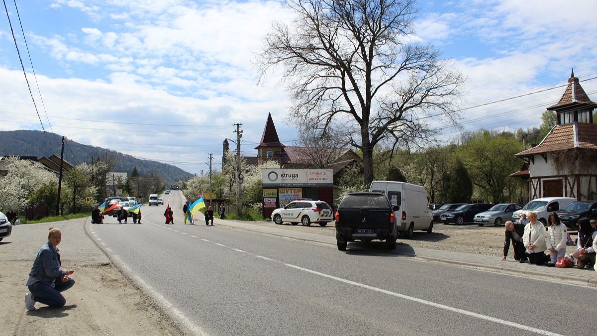 У Делятині зустріли полеглого воїна Валерія Гончарова 4