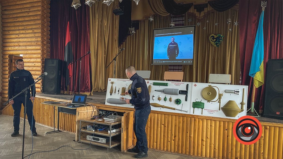 Коломийських школярів рятувальники вчили мінній безпеці 7