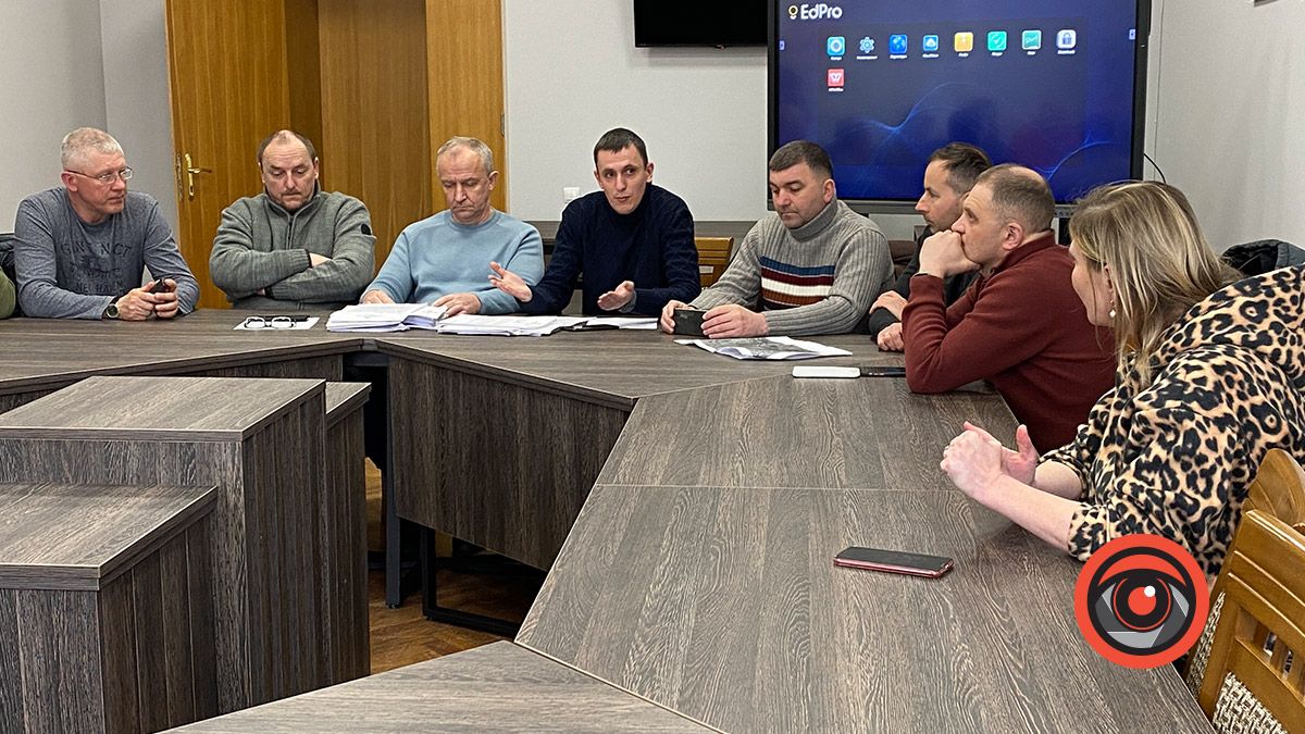 Активісти Шевченківського озера ходили у Коломийську ратушу з пропозиціями 5