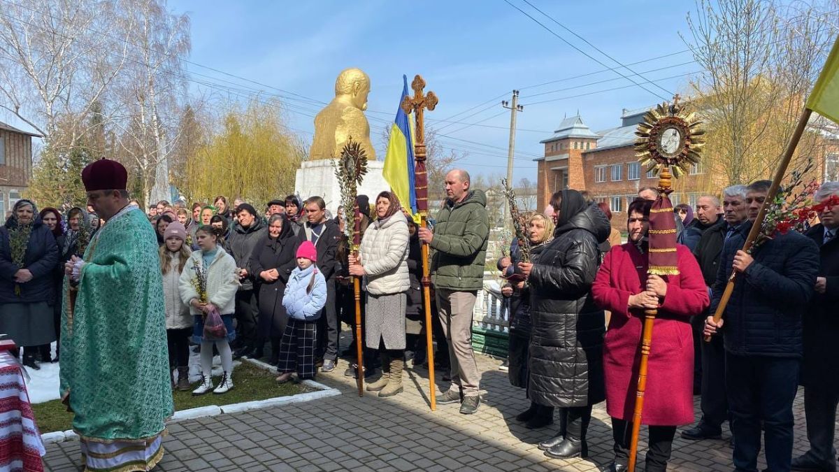 На Городенківщині відкрили меморіальну дошку Герою Любомиру Яремейчуку 1