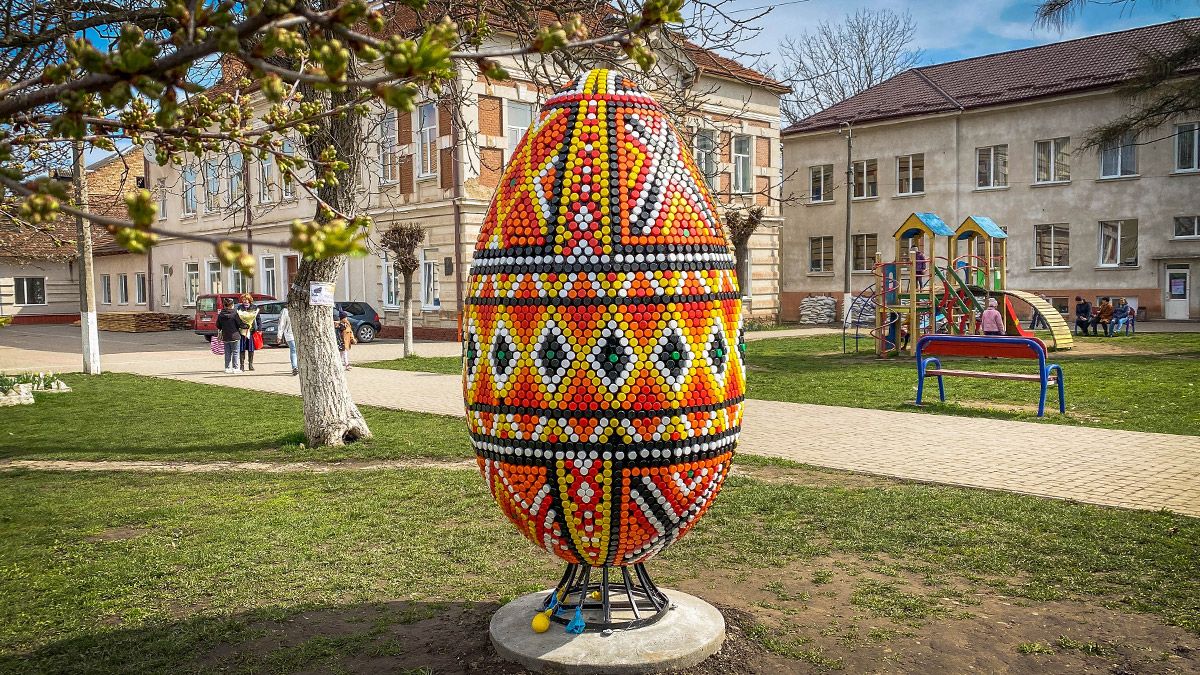 7 цікавих фактів про нову писанку в Коломиї 2
