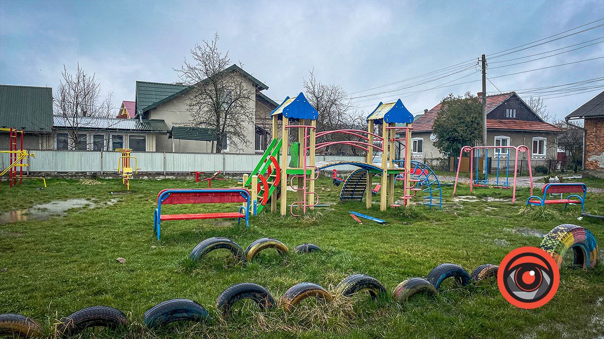 Княжі вулиці у Коломиї потопають у багнюці 7