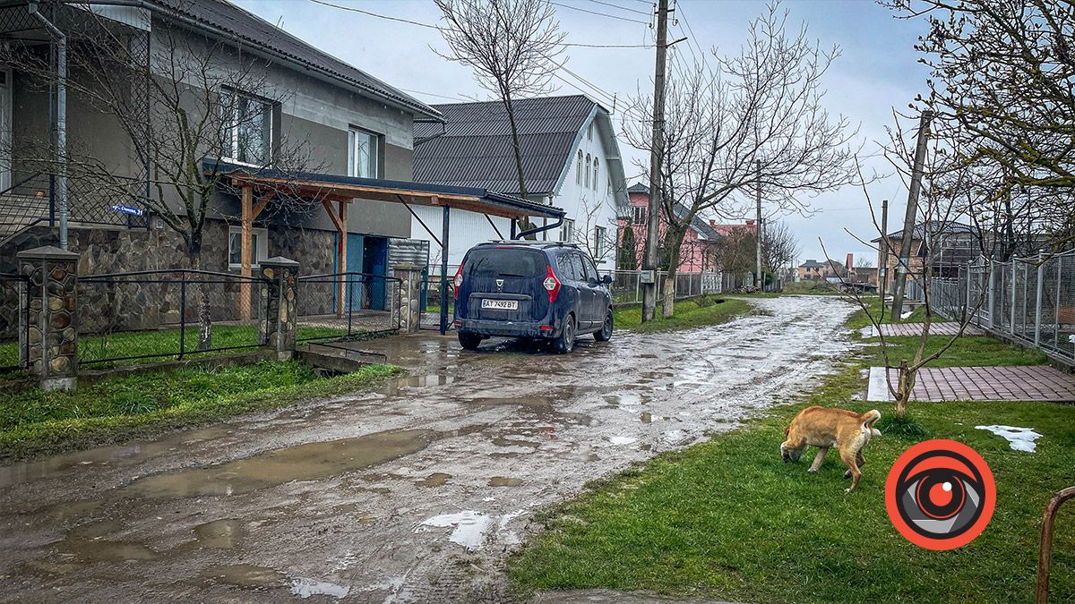 Княжі вулиці у Коломиї потопають у багнюці 1