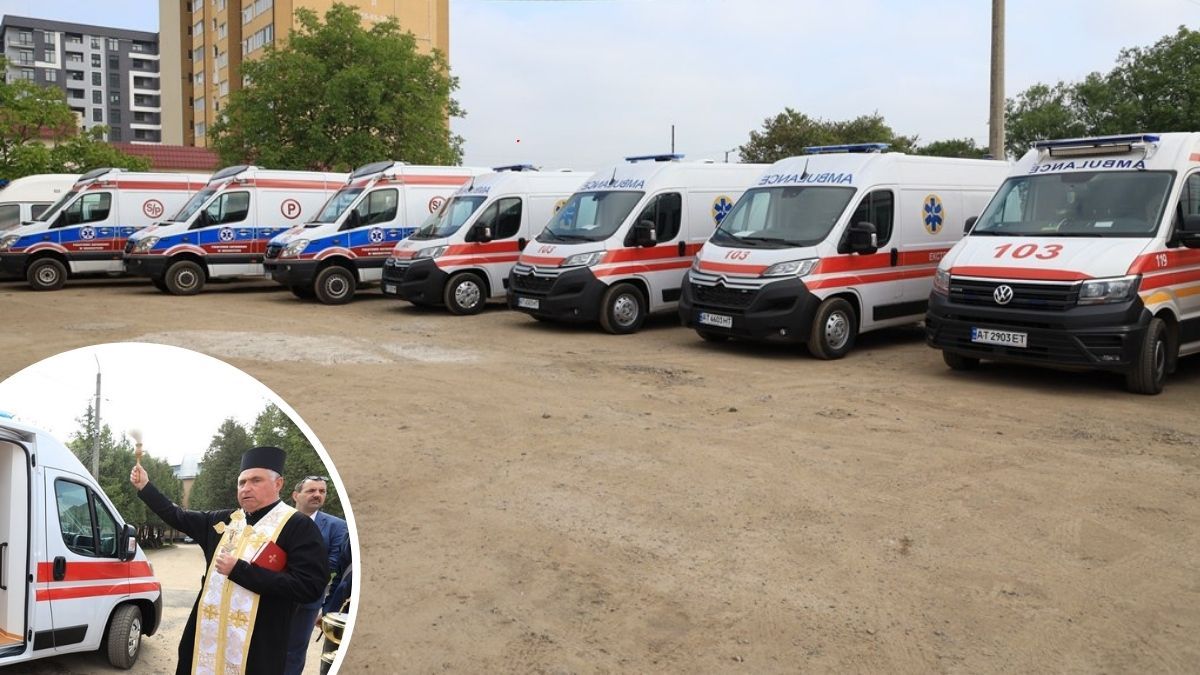 9 громад Прикарпаття отримали карети швидкої допомоги