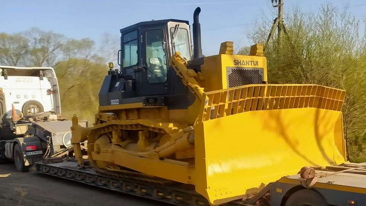 Скільки Коломия заплатила за новий бульдозер для сміттєзвалища 2