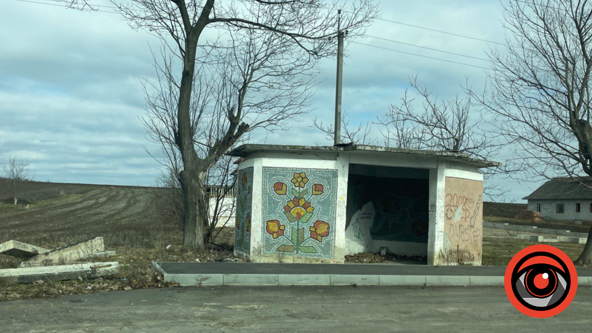 Автобусні зупинки з мозаїкою: унікальне мистецтво чи пережиток минулого 8