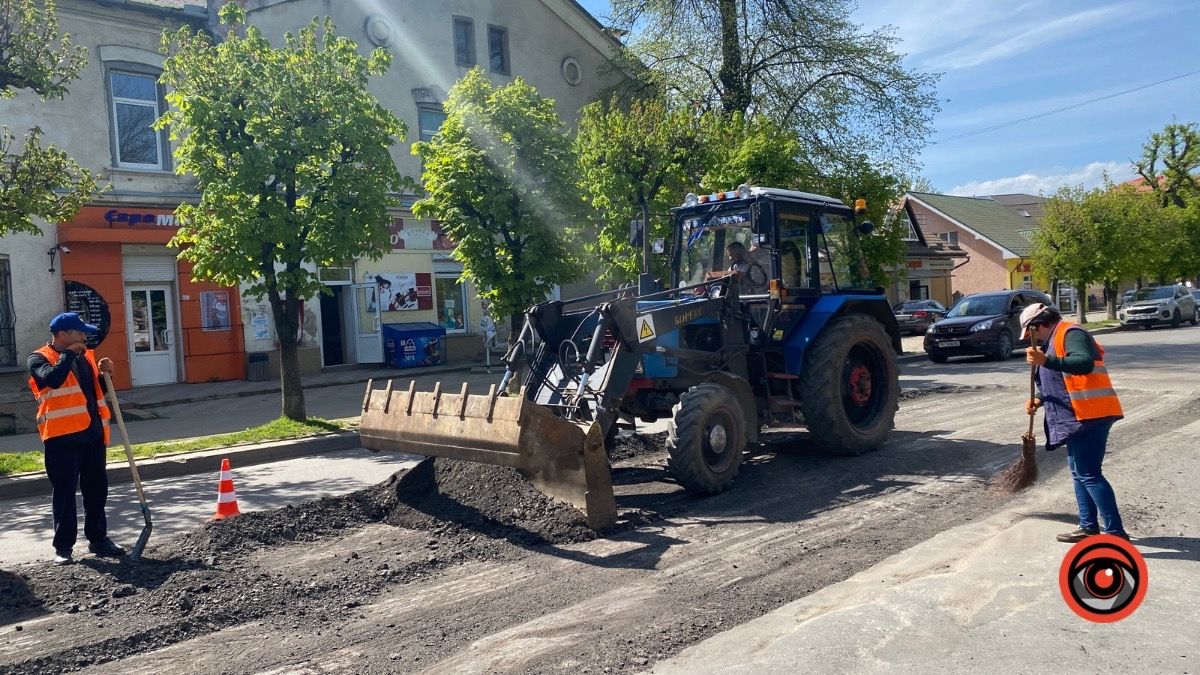 На вулиці Січових Стрільців частково перекрили рух: чому? 1