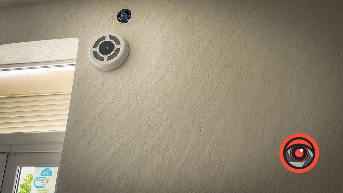 У амбулаторії на Леонтовича ліквідовують наслідки протікання даху 1