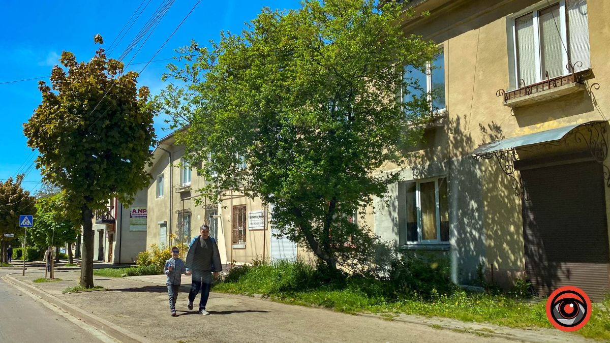 900 метрів вул. Бандери крізь призму епох: дім Кос-Анатольського, трибунал залізничних військ та меморіальні місця 7