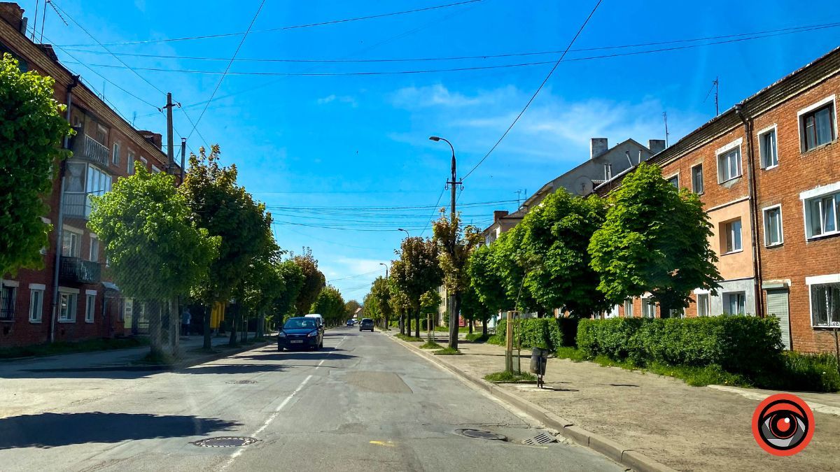 900 метрів вул. Бандери крізь призму епох: дім Кос-Анатольського, трибунал залізничних військ та меморіальні місця 8