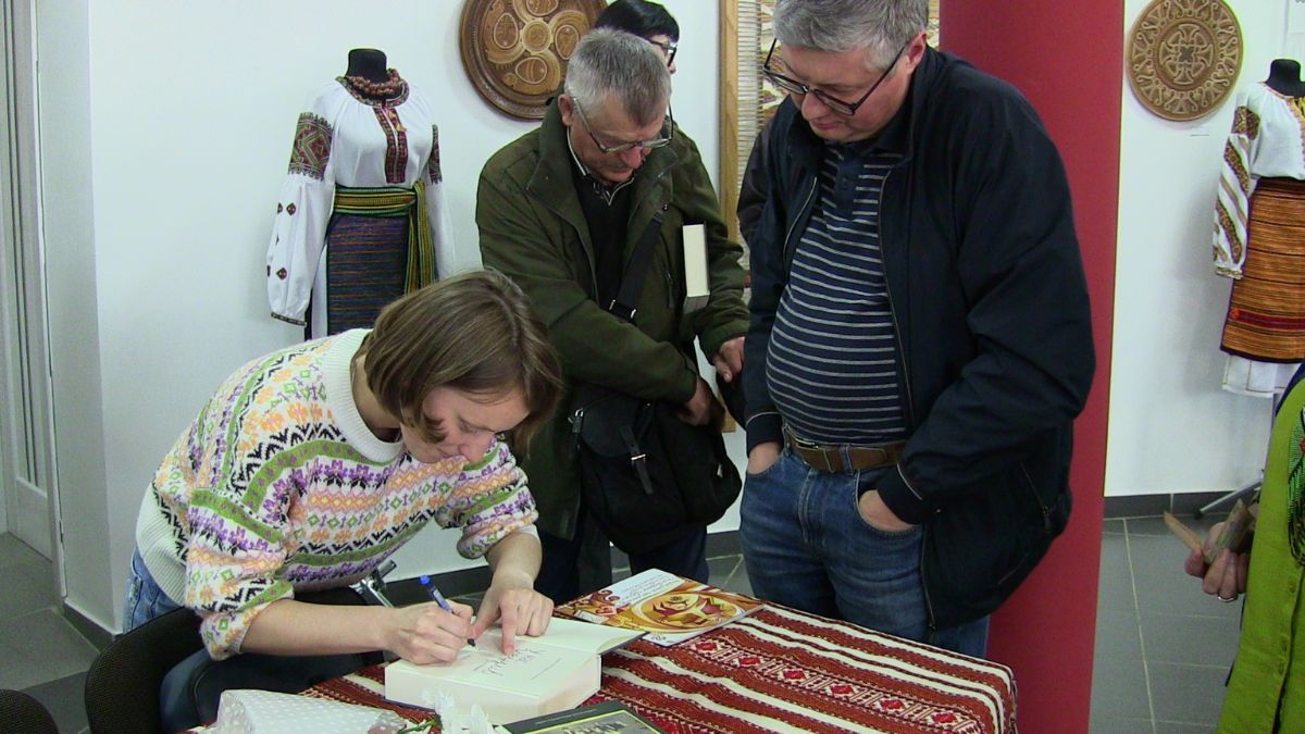 У Музеї писанкового розпису відбулася зустріч з Любою-Параскевією Стринадюк 3