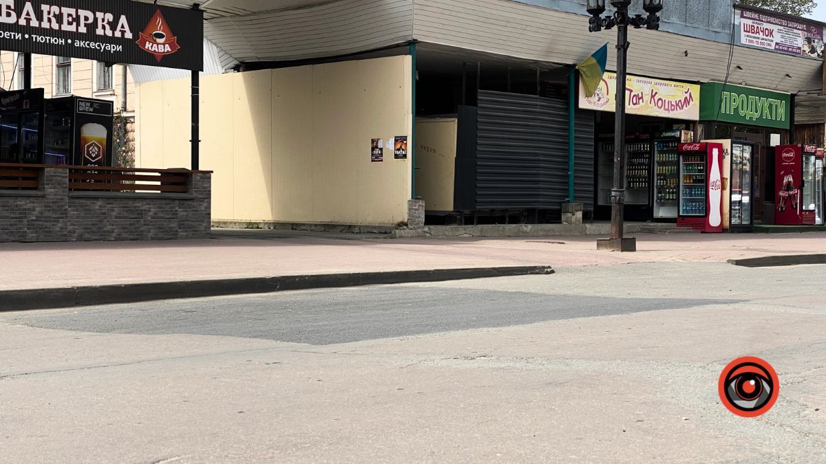 У Коломиї завершився ремонт площі Привокзальної 4