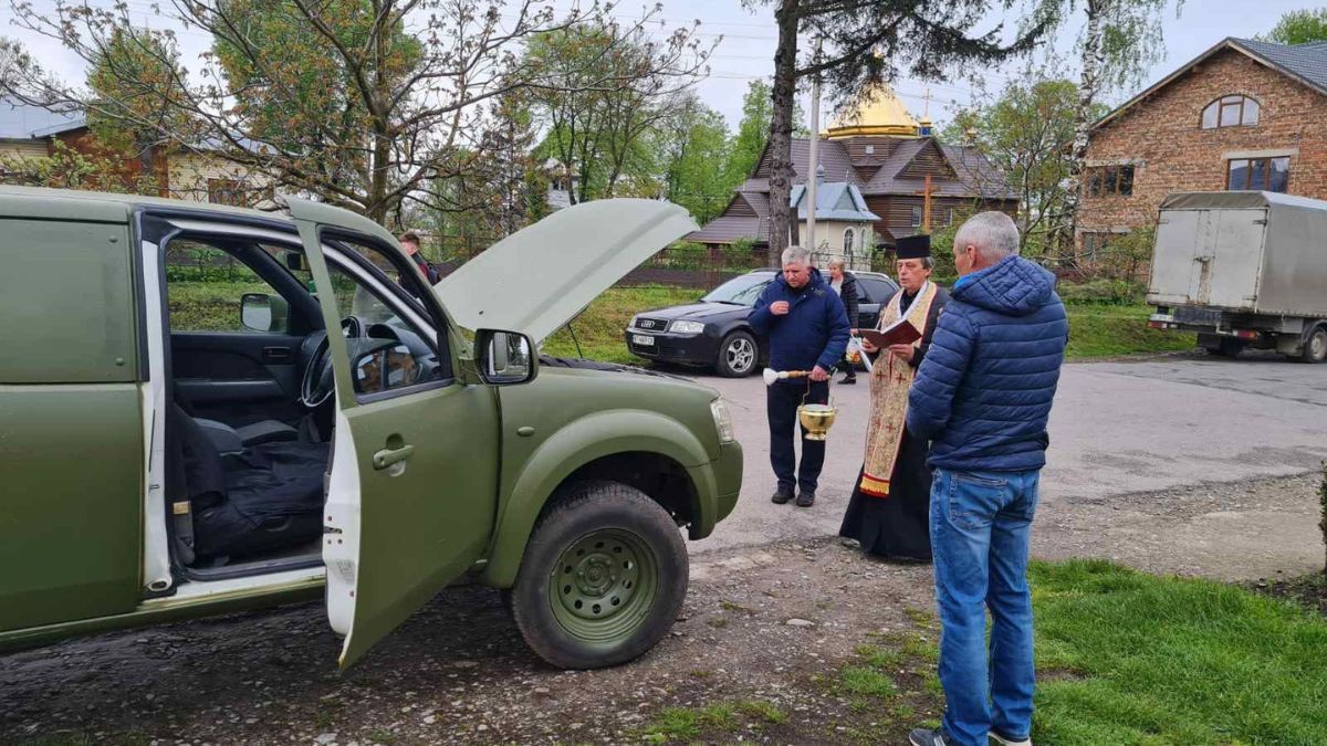 Отинійщина передала авто для ЗСУ 2