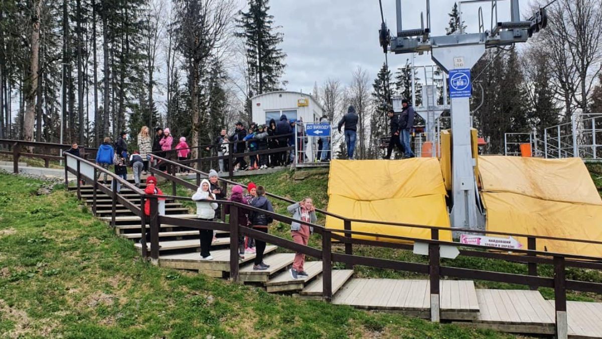 Юні коломияни побували у горах 1