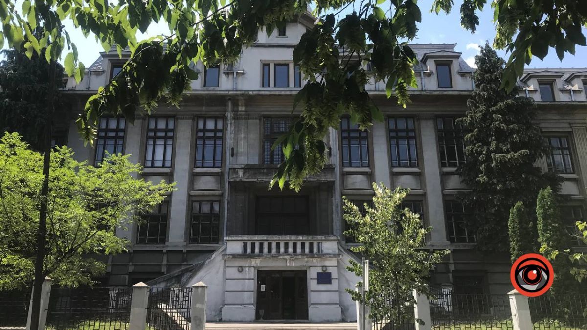 Надійшло повідомлення про замінування корпусів ЧНУ