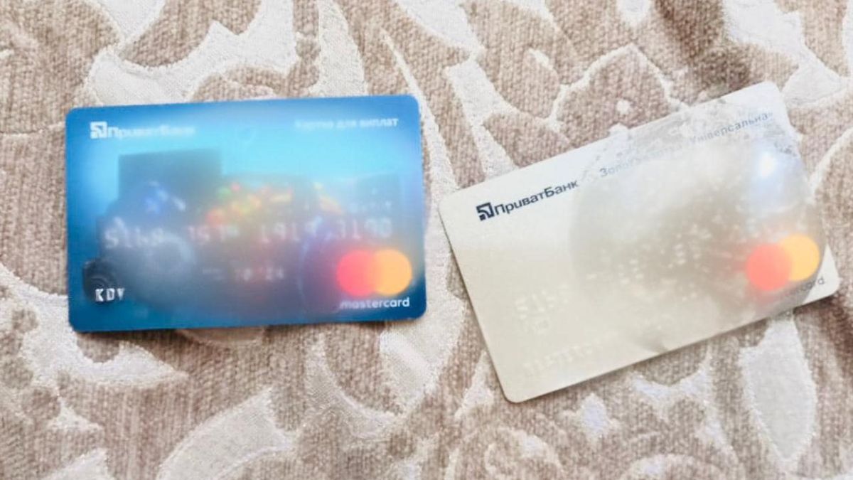 Підробляли сертифікати про вакцинацію: на Прикарпатті викрили злочинну групу 3