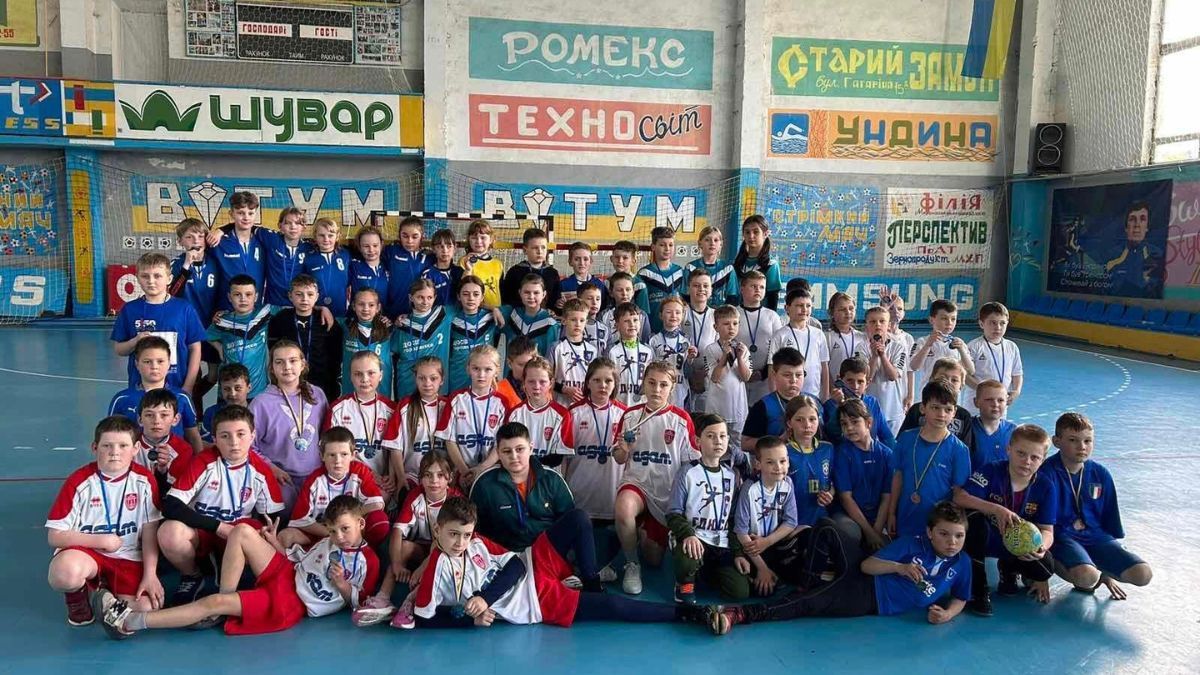 У Городенці зіграли в міні-гандбол 2
