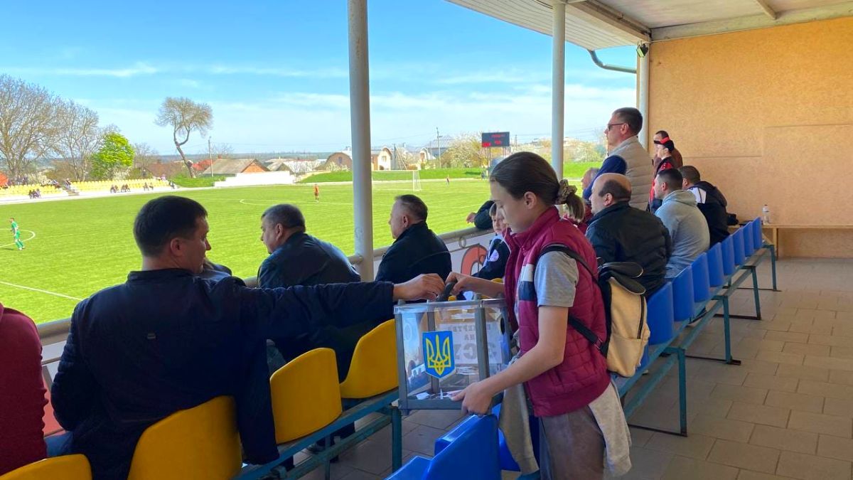 "Граємо заради перемоги": у Городенці відбувся черговий футбольний матч 3