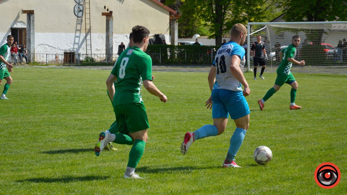 У Коломиї відбулося футбольне дербі "Покуття"-"Варатик" 15